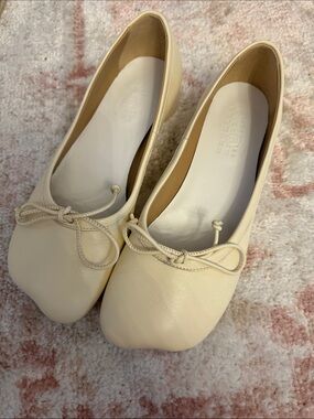 MM6 Maison Martin Margiela Cream Ballet Bow Flats